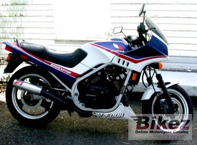 1985 Honda VF 500 F photo